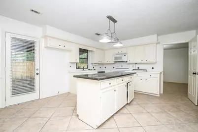 6702 Spring Leaf Drive, Spring, TX 77379 - Photo 33