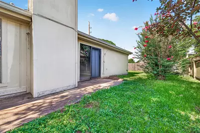 2322 Sunset Trail, Sugar Land, TX 77478 - Photo 23