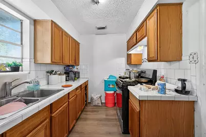 4417 Davenport Street, Houston, TX 77051 - Photo 9