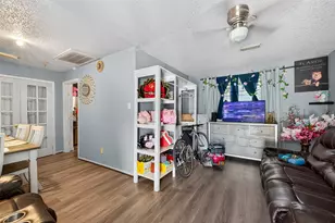 4417 Davenport St, Houston, TX 77051 - Photo 3