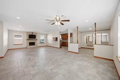 10423 Alcott Drive, Houston, TX 77043 - Photo 13