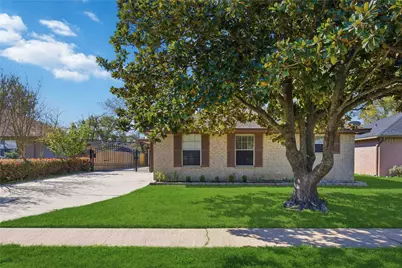 10423 Alcott Drive, Houston, TX 77043 - Photo 19