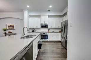 1208 Peden St, Houston, TX 77006 - Photo 15