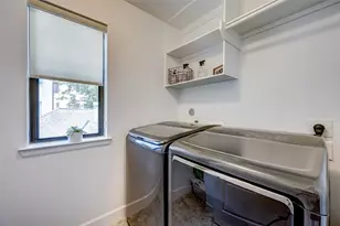 1208 Peden St, Houston, TX 77006 - Photo 19