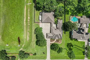 14603 Spring Mountain Dr, Tomball, TX 77377 - Photo 3