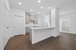 12375 Sunset Canyon Way, Willis, TX 77318 - Photo 11