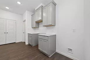 12375 Sunset Canyon Way, Willis, TX 77318 - Photo 9