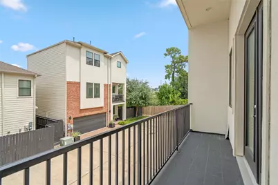 3409 Kensington Yellow Place, Houston, TX 77008 - Photo 17