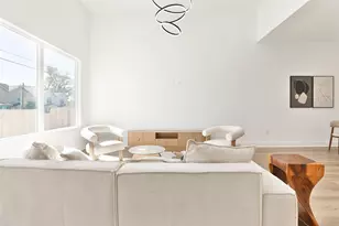 8133 Cabot St, Houston, TX 77078 - Photo 7