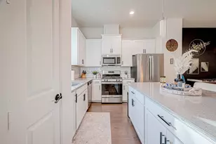 6021 Cypress St, Houston, TX 77074 - Photo 17