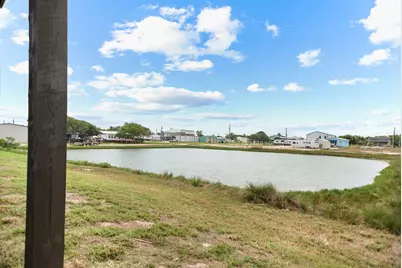 809 W Taylor Avenue, Port O'Connor, TX 77982 - Photo 35