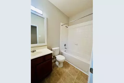 1721 Claremont Garden Circle, Houston, TX 77047 - Photo 19