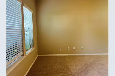 1721 Claremont Garden Circle, Houston, TX 77047 - Photo 9