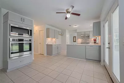3131 Double Lake Drive, Missouri City, TX 77459 - Photo 13