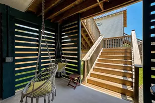 1208 32nd St, Galveston, TX 77550 - Photo 31