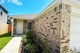 14704 S Ascot Bnd Cir, Conroe, TX 77306 - Photo 3