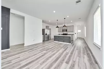 13517 Heritage Meadow Lane, Houston, TX 77047 - Photo 23