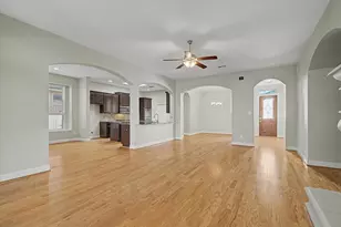 3818 Bandera Reserve Ln, Houston, TX 77059 - Photo 9