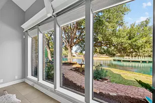 186 Old Bridge Lake, Houston, TX 77069 - Photo 9