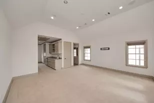 314 W Clay St, Houston, TX 77019 - Photo 37