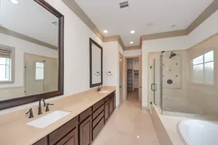 314 W Clay St, Houston, TX 77019 - Photo 31