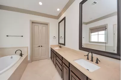 314 W Clay Street, Houston, TX 77019 - Photo 33