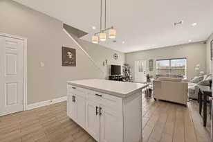 9724 Racine St, Houston, TX 77029 - Photo 3