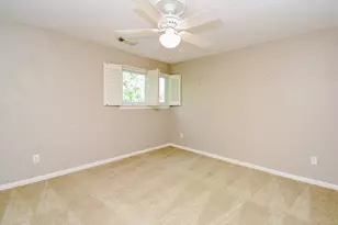 9203 S Pass Ln, Houston, TX 77064 - Photo 41