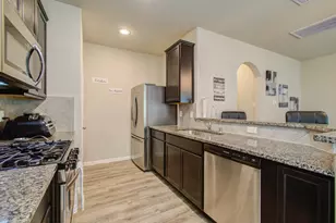 13309 Myrtle Meadows Ln, Houston, TX 77048 - Photo 11