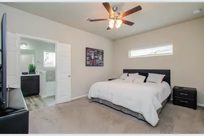 13309 Myrtle Meadows Lane, Houston, TX 77048 - Photo 15