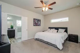 13309 Myrtle Meadows Ln, Houston, TX 77048 - Photo 15