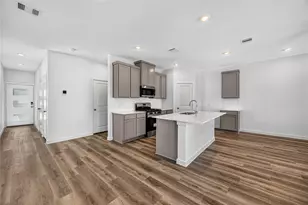 5816 Mansfield Creek Ln, Houston, TX 77091 - Photo 5