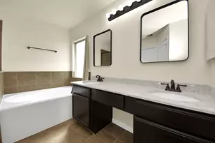 8226 Silent Deep Dr, Rosenberg, TX 77469 - Photo 37