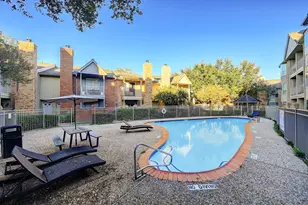 11201 Lynbrook Dr, Houston, TX 77042 - Photo 9