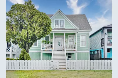 1917 Avenue M 1/2, Galveston, TX 77550 - Photo 1