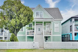 1917 Ave M 1/2, Galveston, TX 77550 - Photo 1