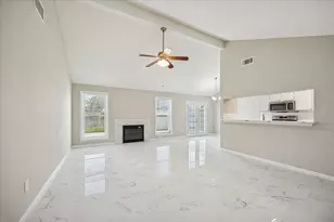 3127 E Heatherock Cir, Sugar Land, TX 77479 - Photo 5