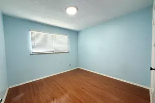 8438 Leawood Blvd, Houston, TX 77072 - Photo 7