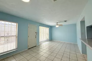 8438 Leawood Blvd, Houston, TX 77072 - Photo 13