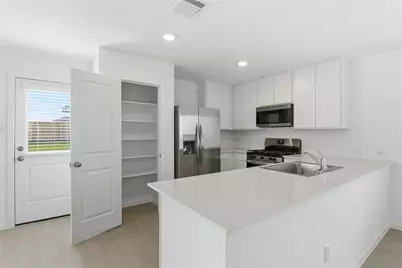 316 Bush Meadow Lane, Magnolia, TX 77354 - Photo 7