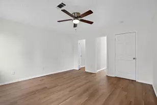 15197 Willis Waukegan Rd, Conroe, TX 77303 - Photo 19