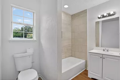 15197 Willis Waukegan Road, Conroe, TX 77303 - Photo 21
