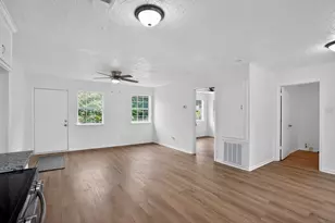 15197 Willis Waukegan Rd, Conroe, TX 77303 - Photo 13
