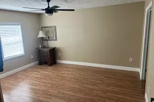 3601 17th St N, Texas City, TX 77590 - Photo 19