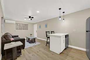 1603 Welch St, Houston, TX 77006 - Photo 15