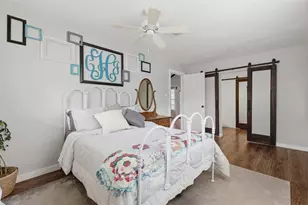 221 Oak Rd, Clear Lake Shores, TX 77565 - Photo 9