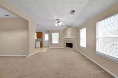 5046 Willow Point Drive, Conroe, TX 77303 - Photo 7