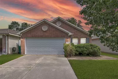 5046 Willow Point Drive, Conroe, TX 77303 - Photo 1