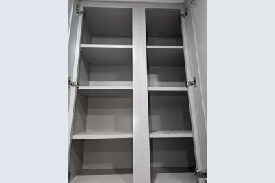 5634 Canterway Drive, Houston, TX 77048 - Photo 3