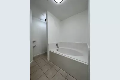 510 Oak Briar Drive, Kemah, TX 77565 - Photo 21
